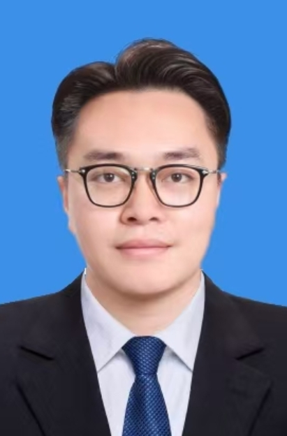 王向宇
